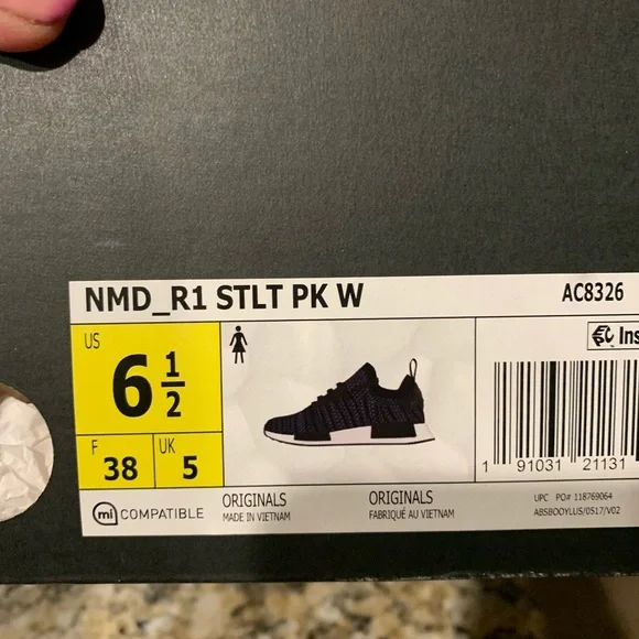 Adidas NMD shoes sz 6.5 - Picture 7 of 7